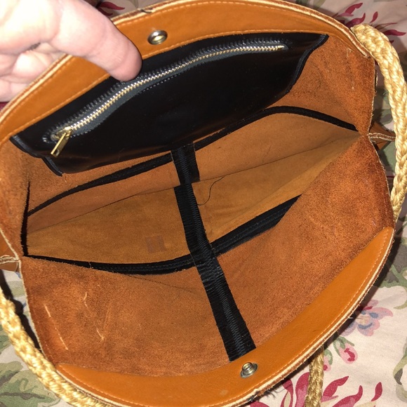 Vintage 70s Genuine 100% Leather Honey-Brown Dual-Rope Handle Round Bag GROOVY - Picture 11 of 16